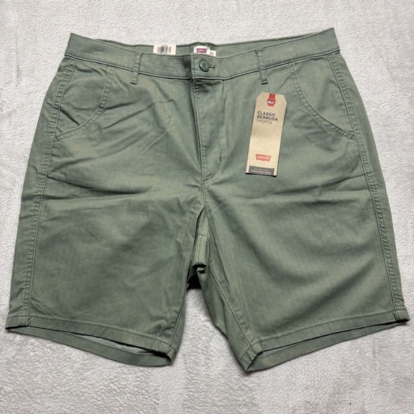 NEW Levi's Classic Bermuda Shorts Mens 38 Olive Green Mid Rise Slim‎ Fit - Picture 1 of 6